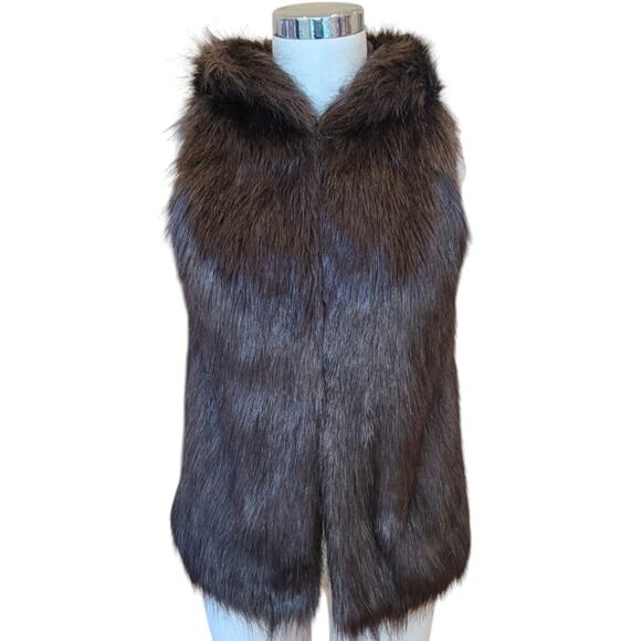 Willi Smith Faux Fur Hooded Vest S Chocolate Brown EUC Glam Fall Winter Layering - Picture 1 of 10